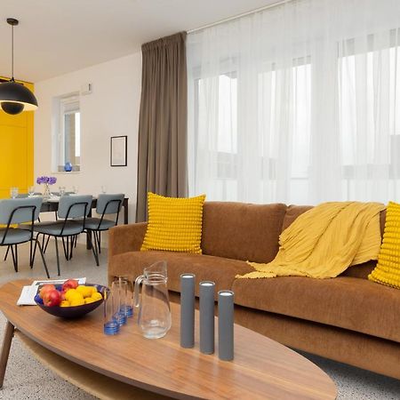 Trendy & Spacious 3-Room Apartament Warsaw Wilanow By Noclegi Renters Exterior foto